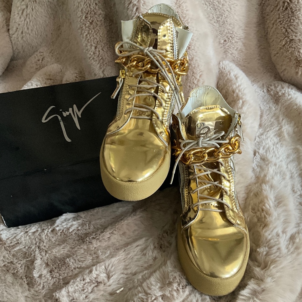 **Giuseppe Zanotti Gold Mettalic Sneakers** - Picture 1 of 6